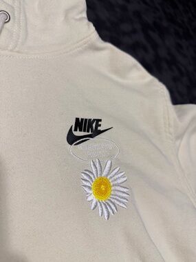 Nike Cream Hoodie with Black Logo and Daisy Embroidery